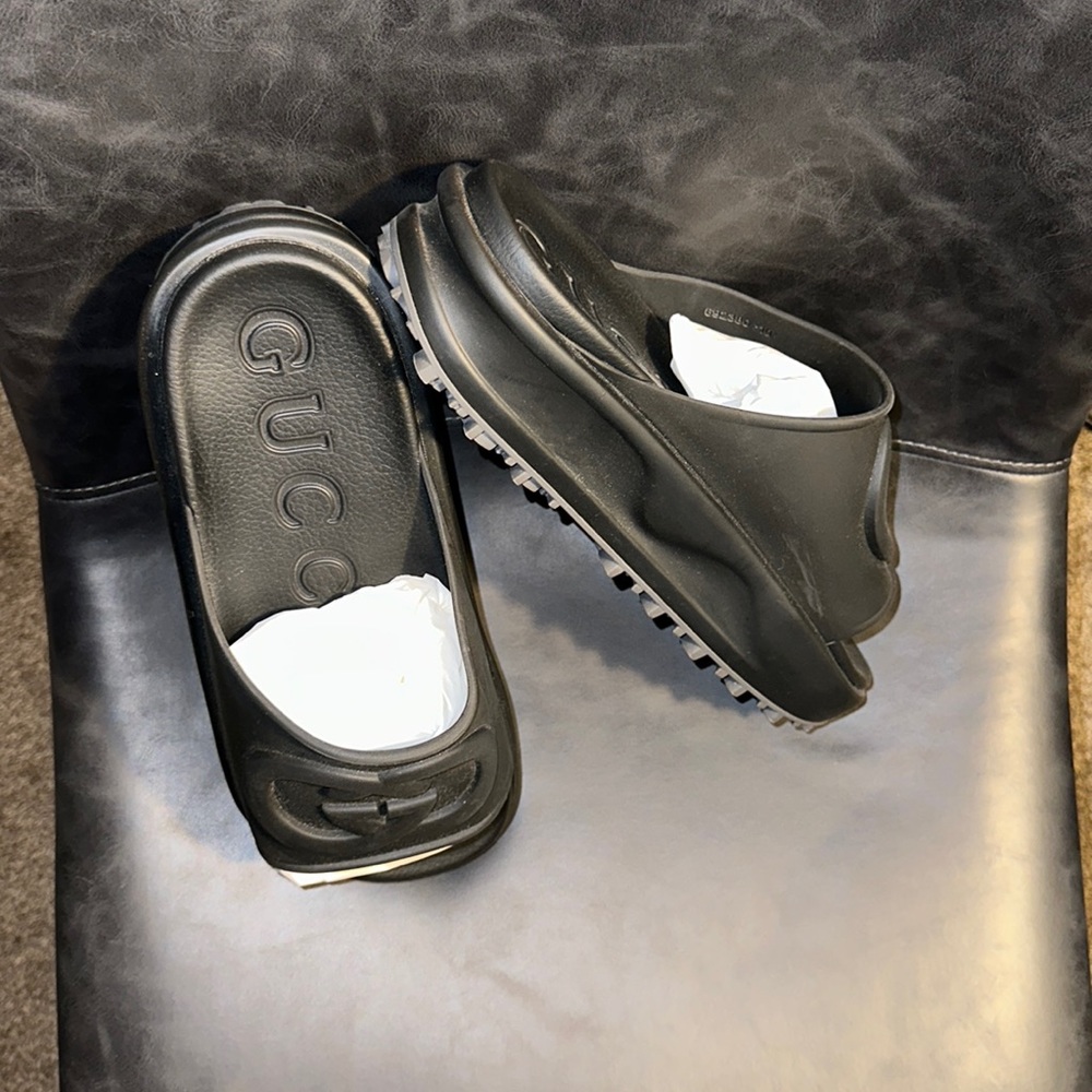 Men Gucci Slides